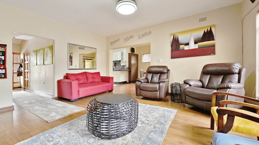 3 Bedroom Property for Sale in Three Rivers Proper Gauteng