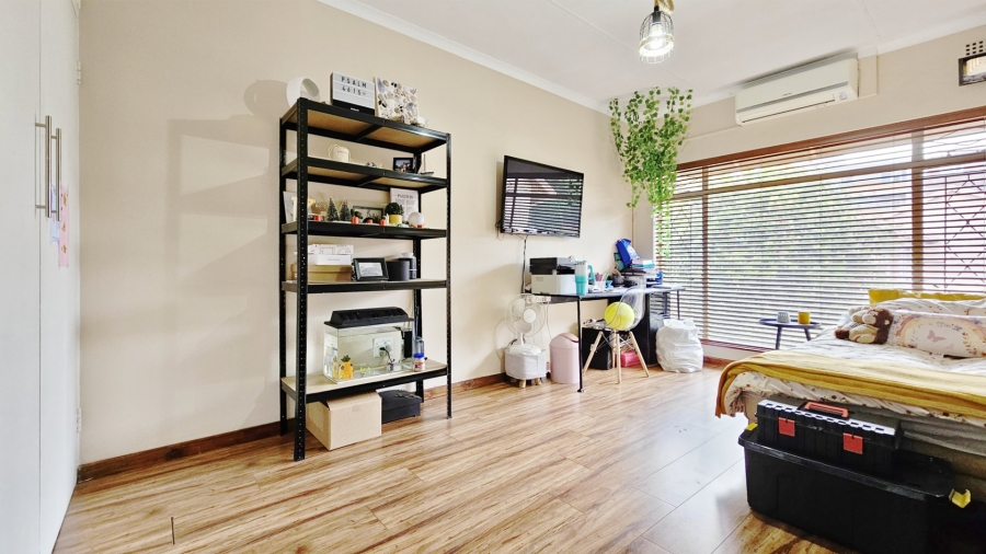 3 Bedroom Property for Sale in Three Rivers Proper Gauteng