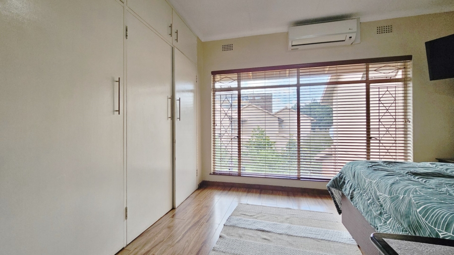 3 Bedroom Property for Sale in Three Rivers Proper Gauteng