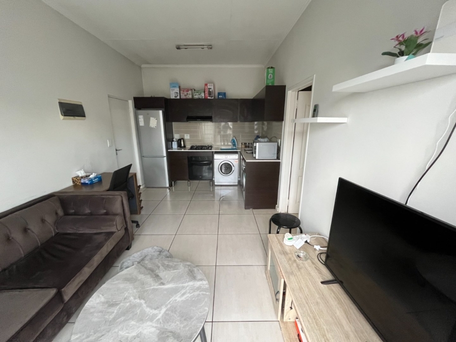 To Let 1 Bedroom Property for Rent in Greenstone Ridge Gauteng
