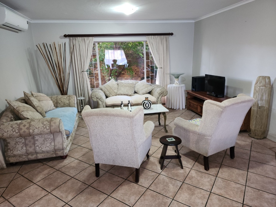 4 Bedroom Property for Sale in Amberfield Gauteng