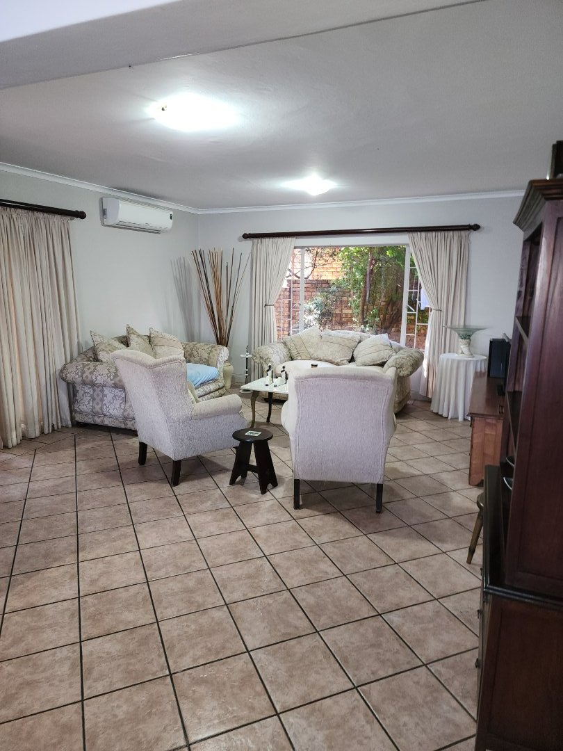 4 Bedroom Property for Sale in Amberfield Gauteng
