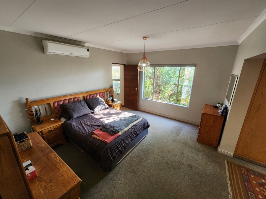 4 Bedroom Property for Sale in Amberfield Gauteng