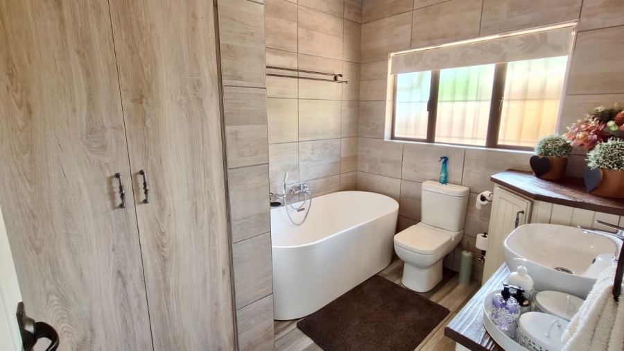 3 Bedroom Property for Sale in Vaal Marina Gauteng