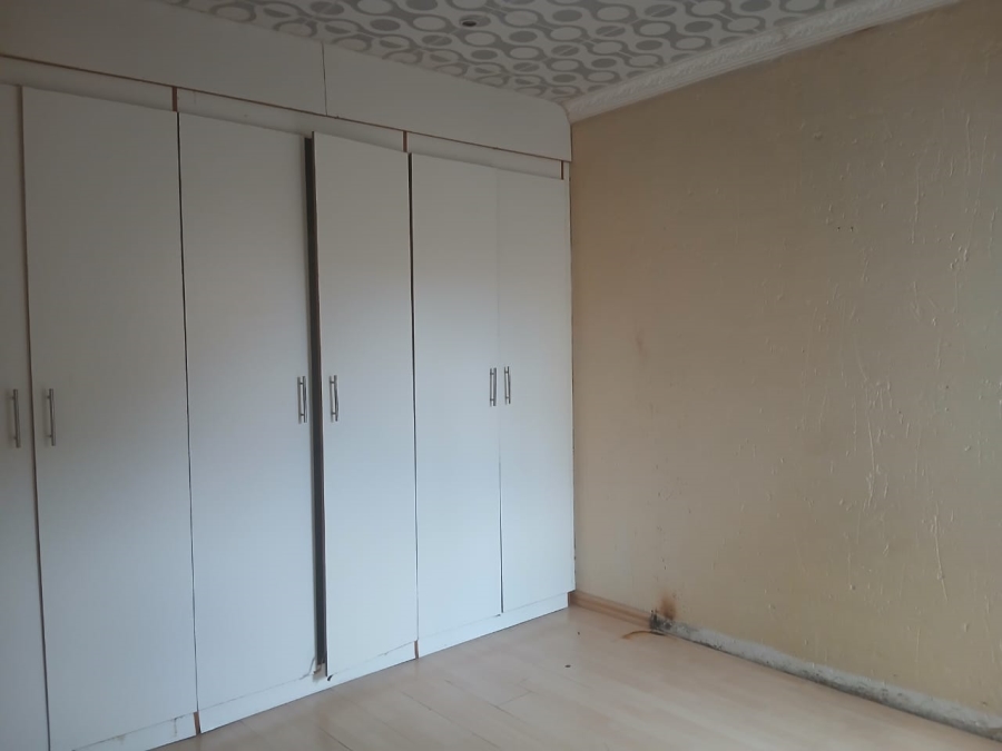 To Let 3 Bedroom Property for Rent in Naledi Gauteng