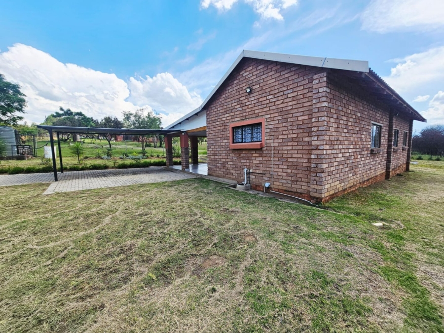 To Let 3 Bedroom Property for Rent in Laezonia Gauteng