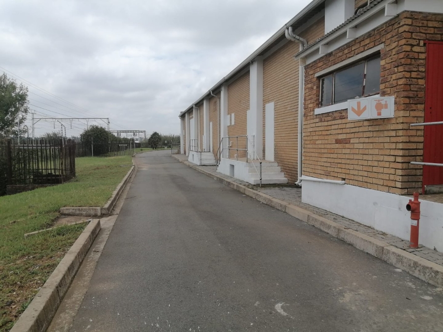 To Let commercial Property for Rent in Kempton Park Central Gauteng
