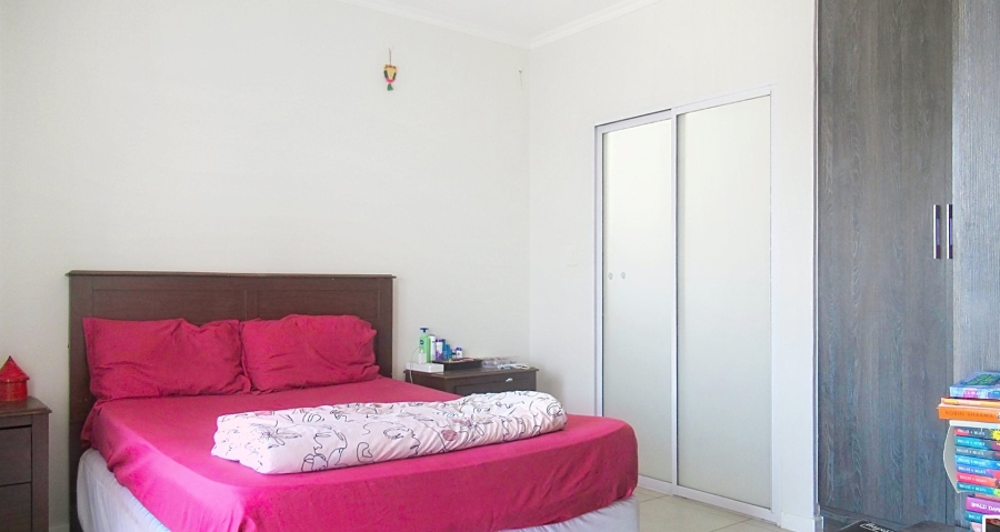 1 Bedroom Property for Sale in Petervale Gauteng
