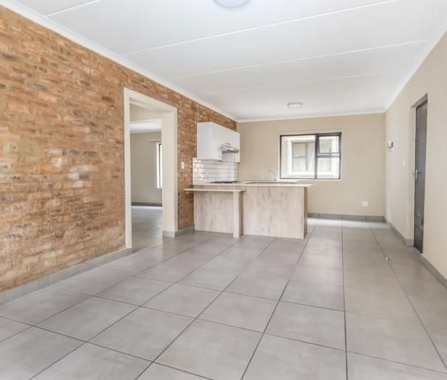 3 Bedroom Property for Sale in Raslouw Manor Gauteng