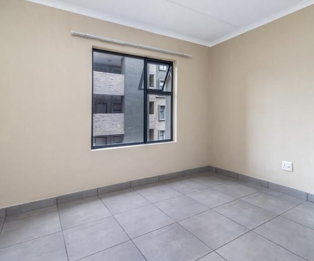 3 Bedroom Property for Sale in Raslouw Manor Gauteng