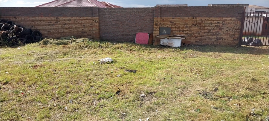 Commercial Property for Sale in Lenasia Ext 13 Gauteng