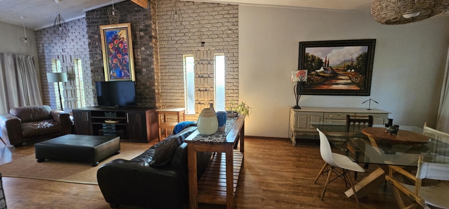 4 Bedroom Property for Sale in Constantia Park Gauteng