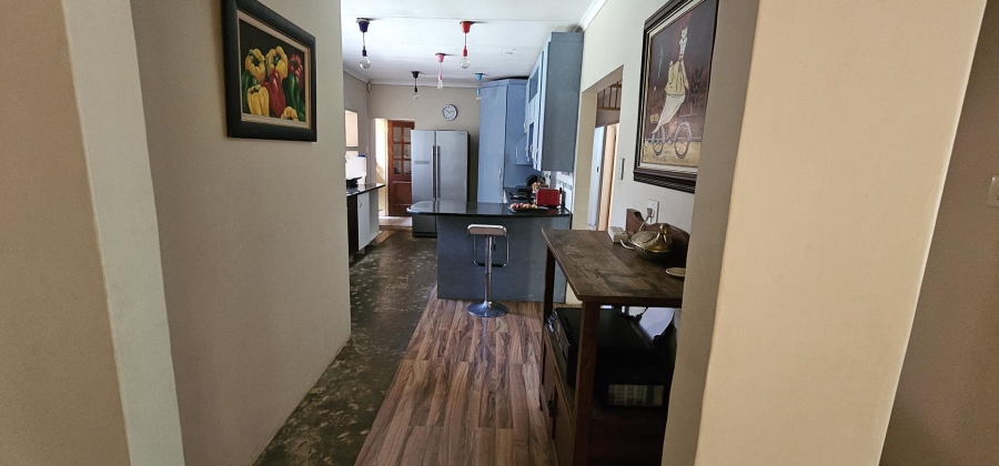 4 Bedroom Property for Sale in Constantia Park Gauteng