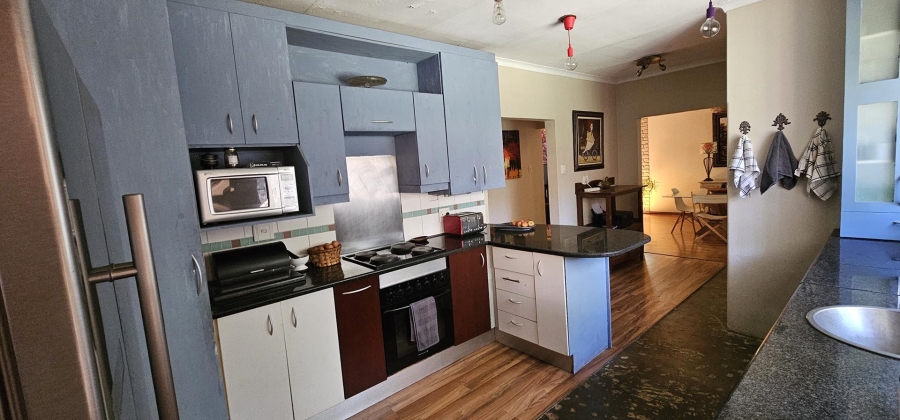 4 Bedroom Property for Sale in Constantia Park Gauteng