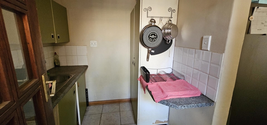 4 Bedroom Property for Sale in Constantia Park Gauteng