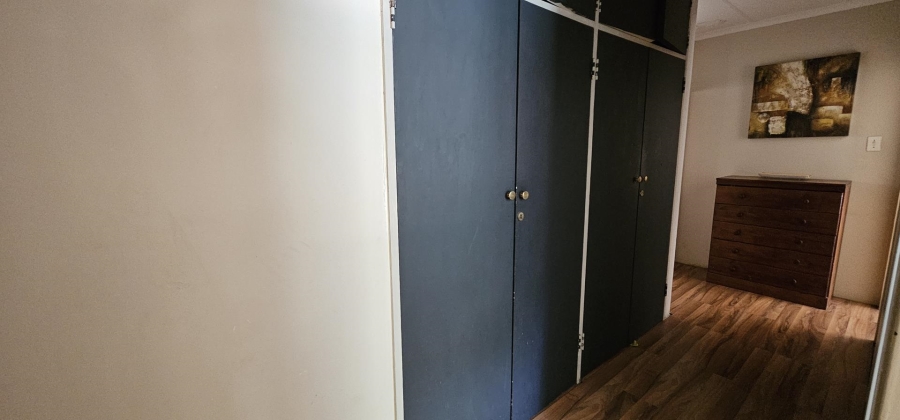 4 Bedroom Property for Sale in Constantia Park Gauteng