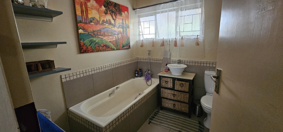 4 Bedroom Property for Sale in Constantia Park Gauteng