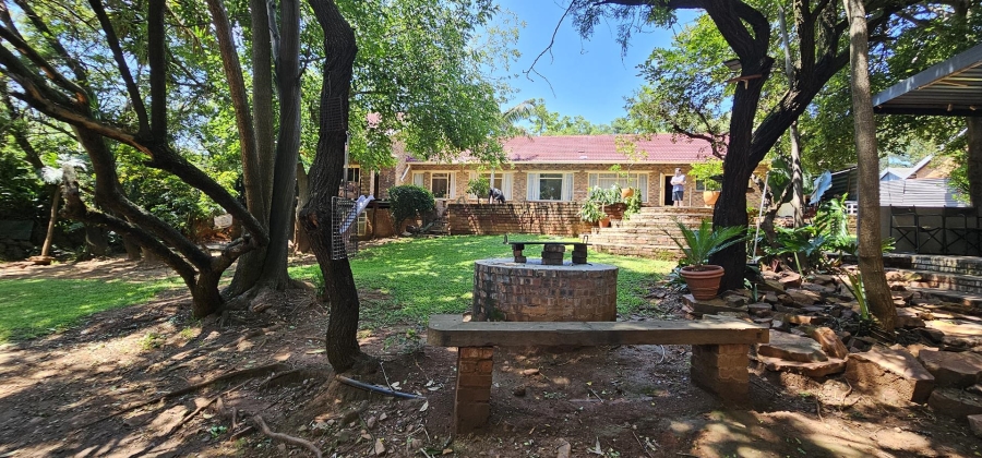 4 Bedroom Property for Sale in Constantia Park Gauteng