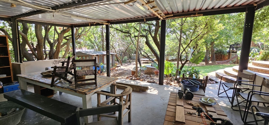 4 Bedroom Property for Sale in Constantia Park Gauteng