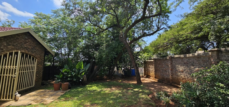 4 Bedroom Property for Sale in Constantia Park Gauteng