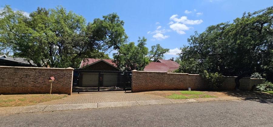 4 Bedroom Property for Sale in Constantia Park Gauteng