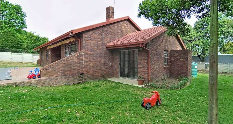 3 Bedroom Property for Sale in Sunninghill Gauteng