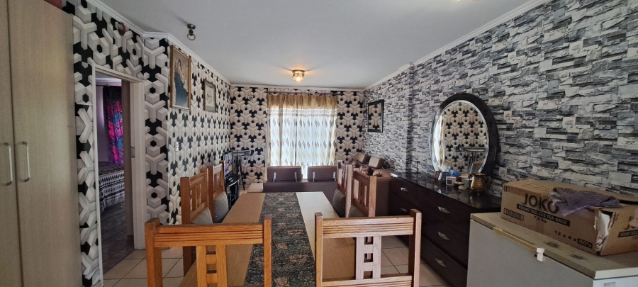 To Let 2 Bedroom Property for Rent in Bruma Gauteng