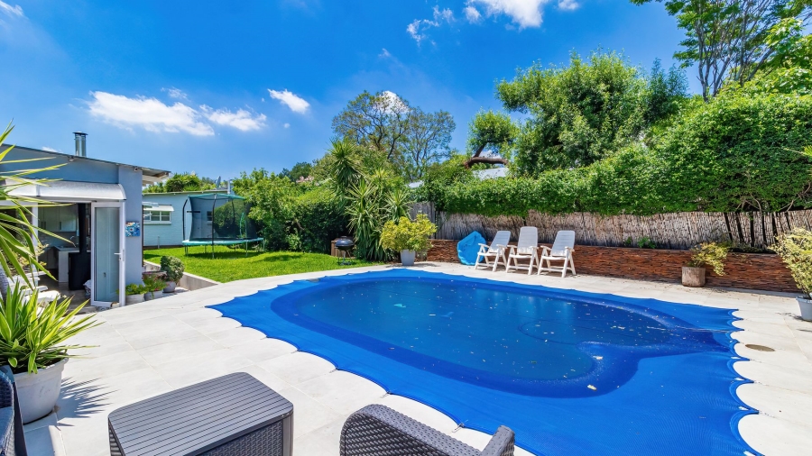 3 Bedroom Property for Sale in Lakeside Village Gauteng