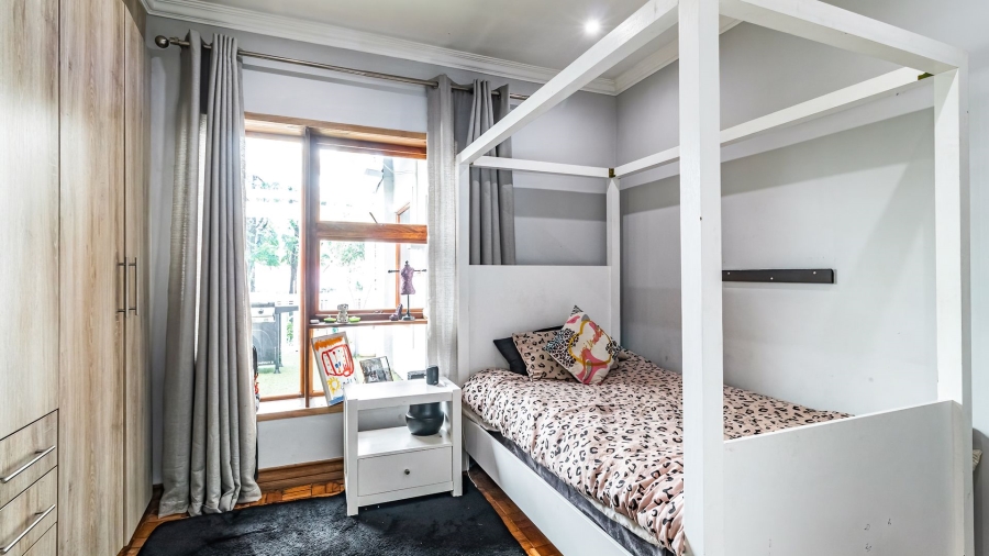 3 Bedroom Property for Sale in Lakeside Village Gauteng