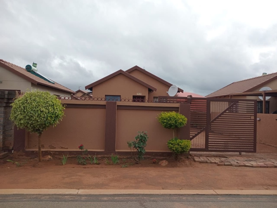 2 Bedroom Property for Sale in Soshanguve VV Gauteng