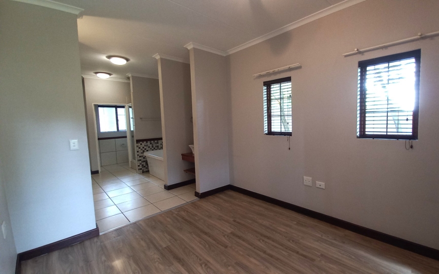 To Let 2 Bedroom Property for Rent in Lonehill Gauteng