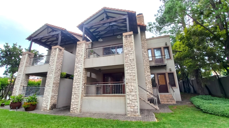 To Let 2 Bedroom Property for Rent in Lonehill Gauteng