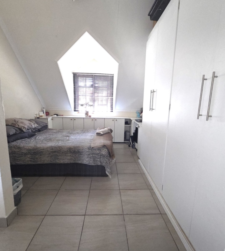 To Let 1 Bedroom Property for Rent in Halfway Gardens Gauteng