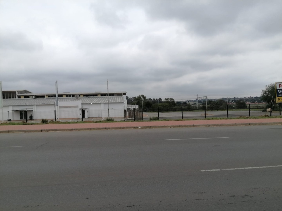 To Let commercial Property for Rent in Kempton Park Central Gauteng