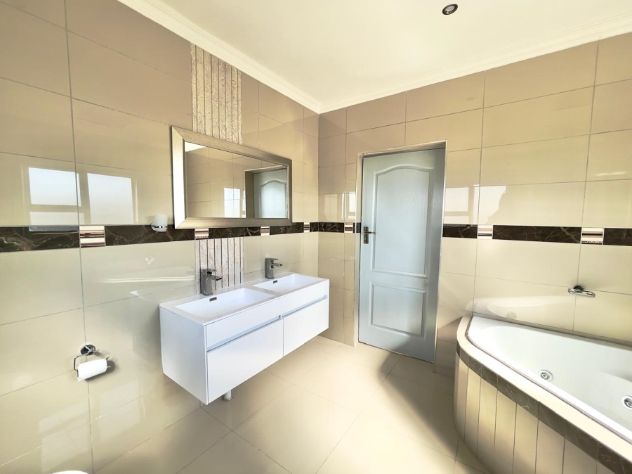 To Let 5 Bedroom Property for Rent in Sagewood Gauteng