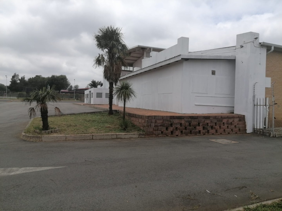 To Let commercial Property for Rent in Kempton Park Central Gauteng