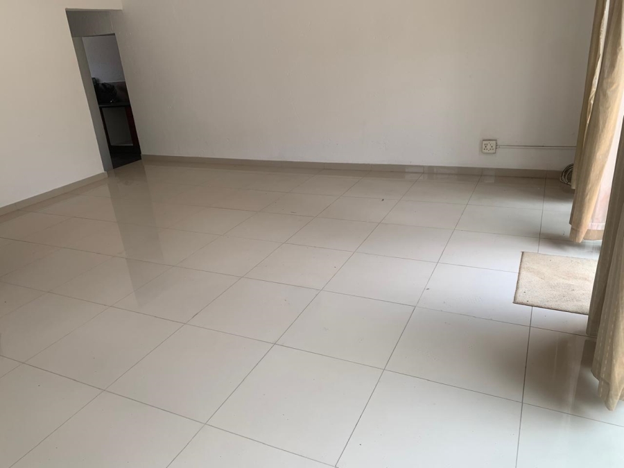 To Let 2 Bedroom Property for Rent in Bassonia Gauteng