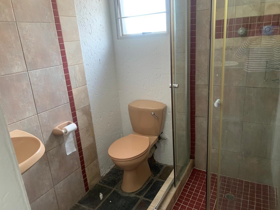 To Let 2 Bedroom Property for Rent in Bassonia Gauteng