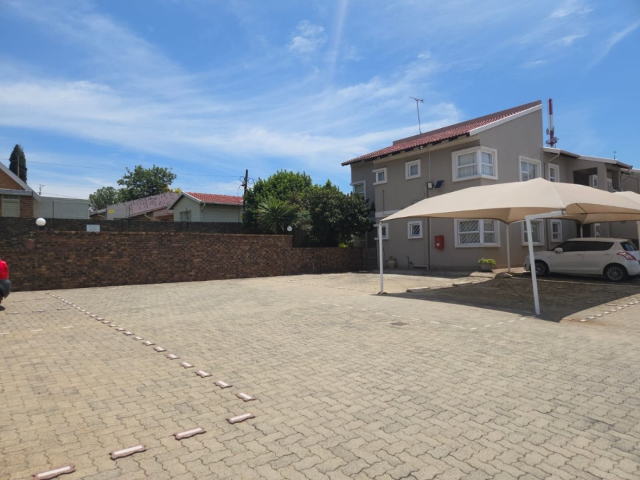 To Let 2 Bedroom Property for Rent in Wannenburghoogte Gauteng
