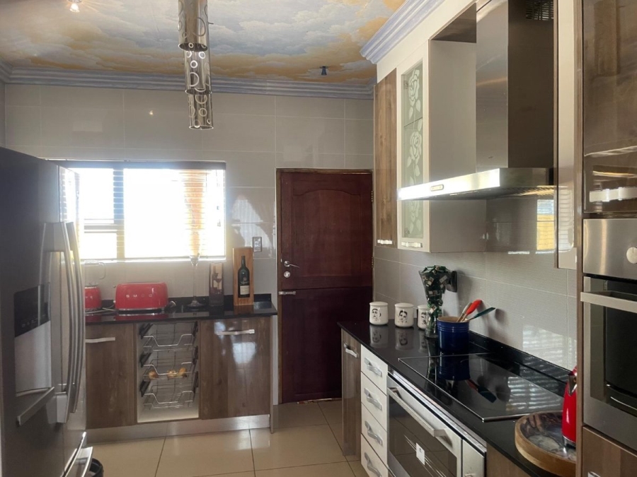 4 Bedroom Property for Sale in Three Rivers East Gauteng