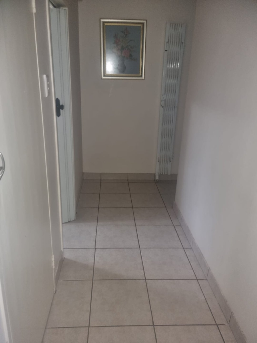 3 Bedroom Property for Sale in Vanderbijlpark SW 5 Gauteng