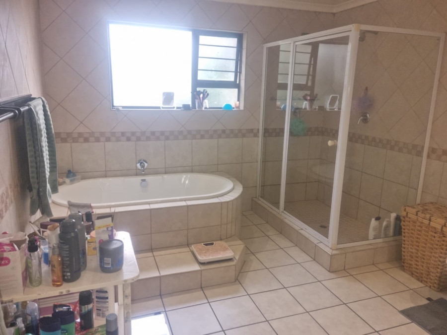 3 Bedroom Property for Sale in Vanderbijlpark SW 5 Gauteng