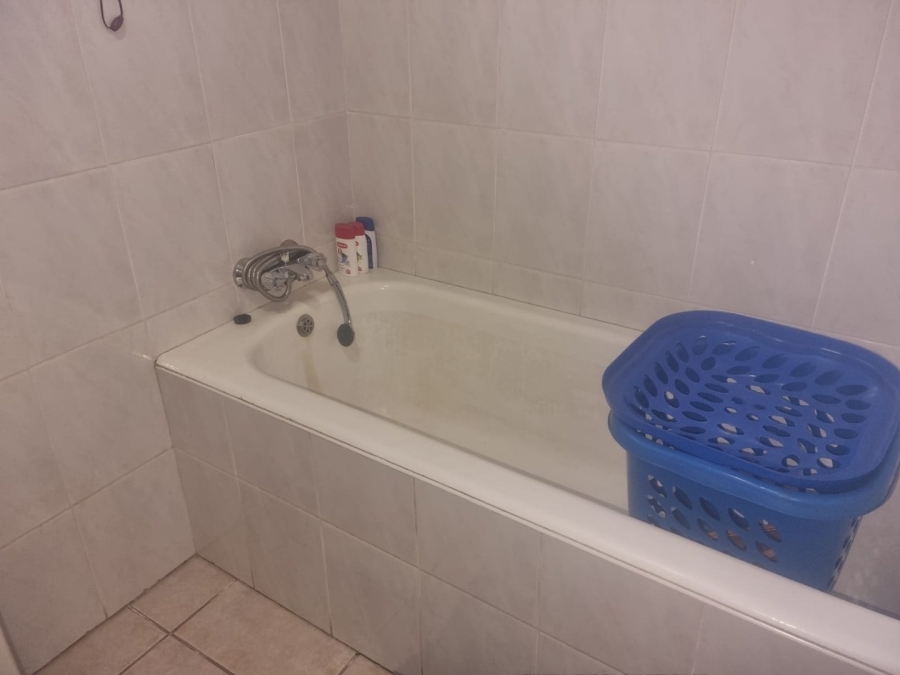 3 Bedroom Property for Sale in Vanderbijlpark SW 5 Gauteng