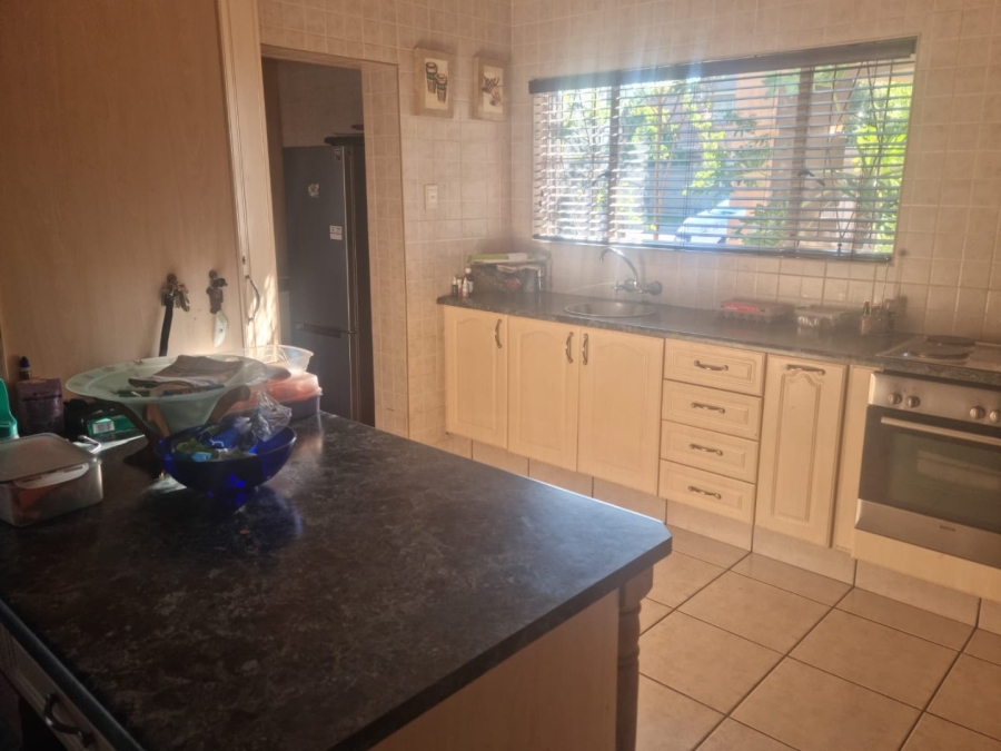 3 Bedroom Property for Sale in Vanderbijlpark SW 5 Gauteng