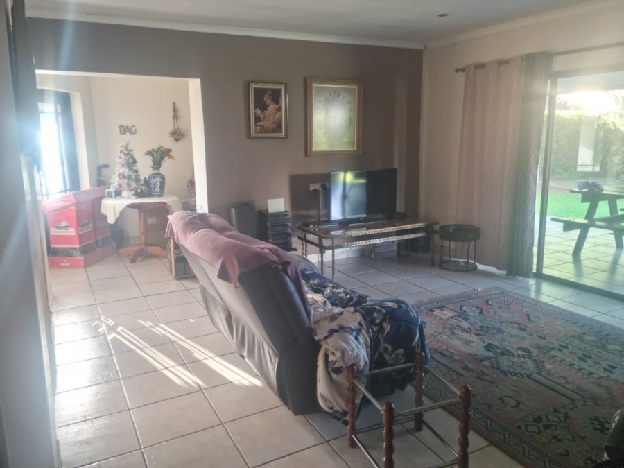 3 Bedroom Property for Sale in Vanderbijlpark SW 5 Gauteng