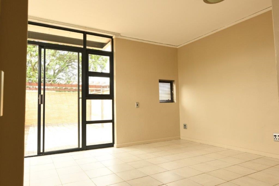 To Let 1 Bedroom Property for Rent in Lynnwood Gauteng