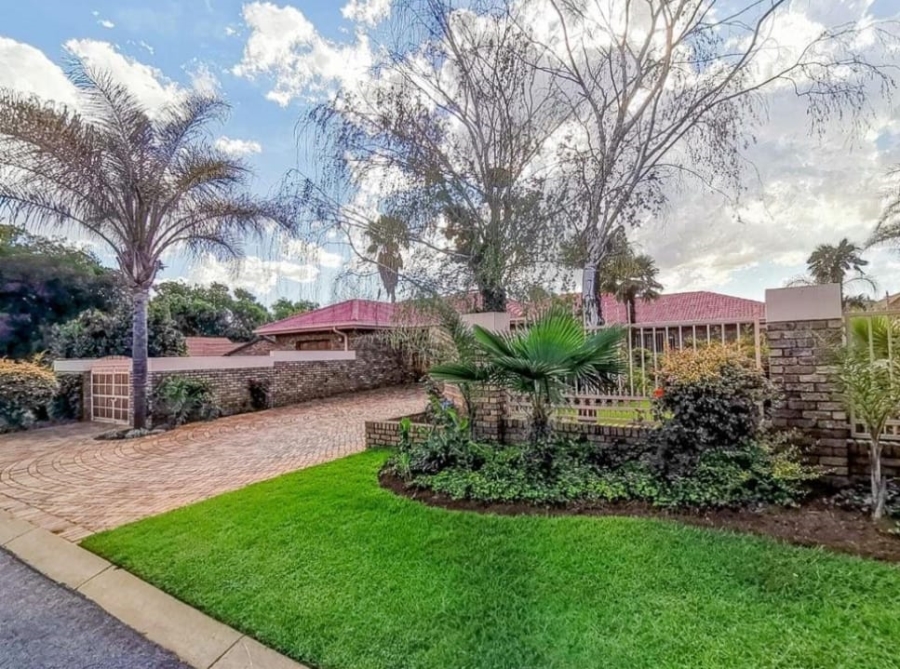 5 Bedroom Property for Sale in Bartlett Gauteng