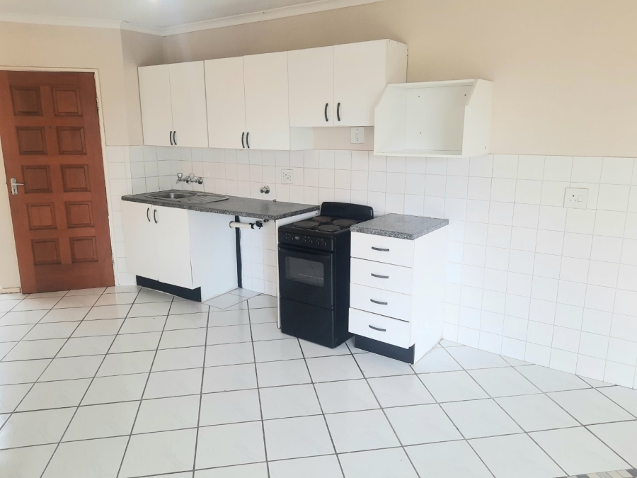 2 Bedroom Property for Sale in Radiokop Gauteng