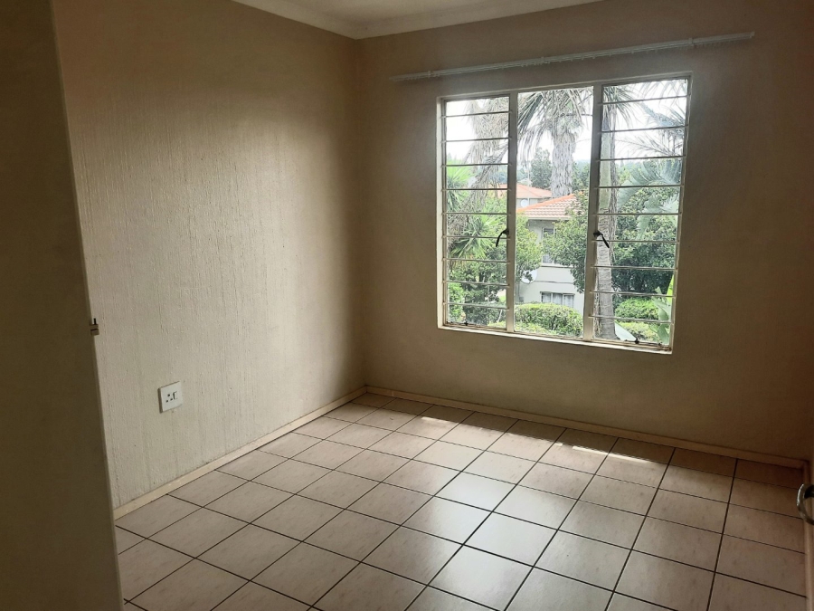 2 Bedroom Property for Sale in Radiokop Gauteng