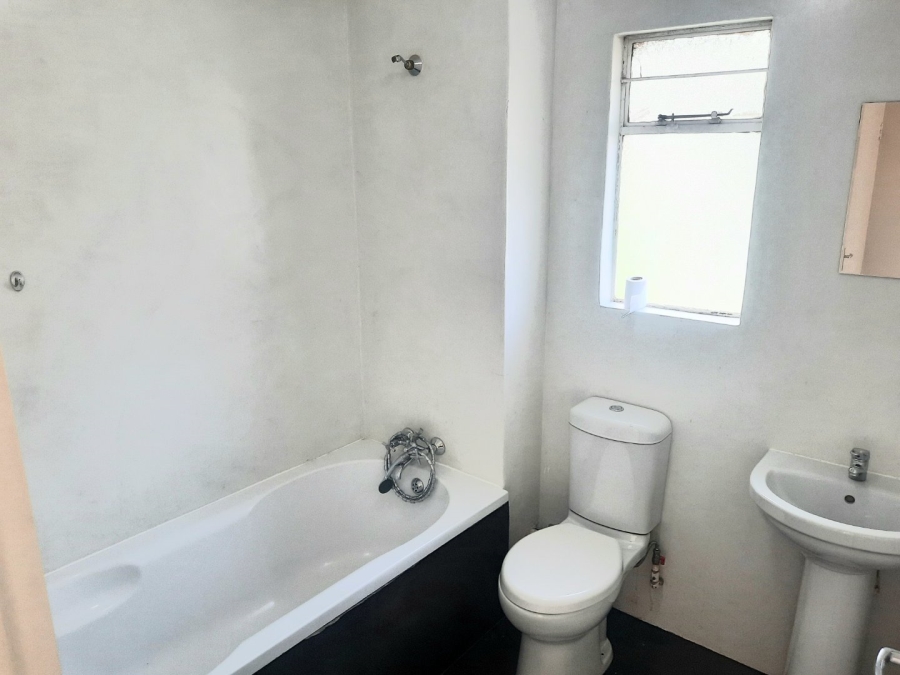 2 Bedroom Property for Sale in Radiokop Gauteng